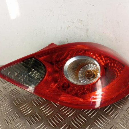 Feu arriere principal droit (feux) OPEL CORSA D Photo n°1