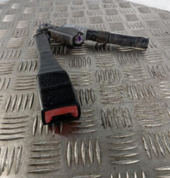 Attache ceinture avant droit OPEL CORSA D Photo n°3
