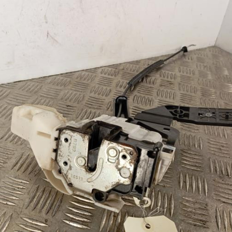 Serrure avant gauche ALFA ROMEO 159 Serrure avant gauche ALFA ROMEO 159