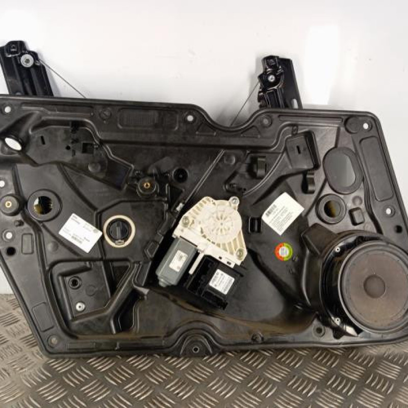 Leve vitre electrique avant gauche VOLKSWAGEN GOLF 6
