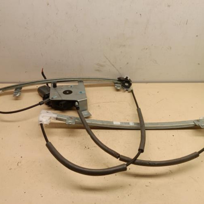 Leve vitre electrique avant gauche PEUGEOT 206
