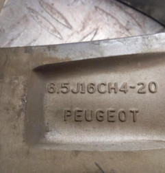Jante PEUGEOT 2008 1 Photo n°4