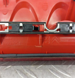 Feu arriere stop central PEUGEOT 207 Photo n°4