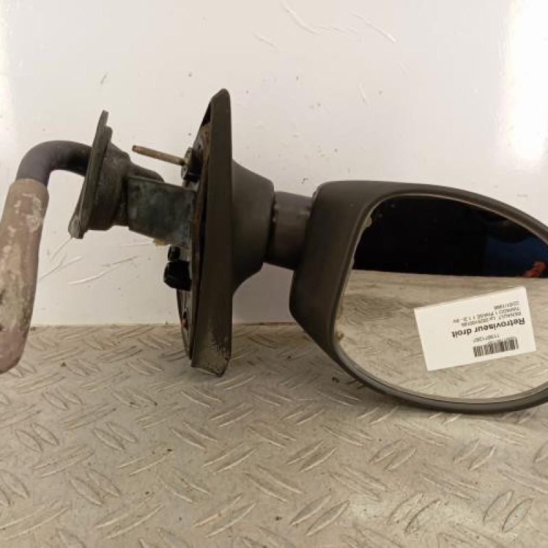 Retroviseur droit RENAULT TWINGO 1