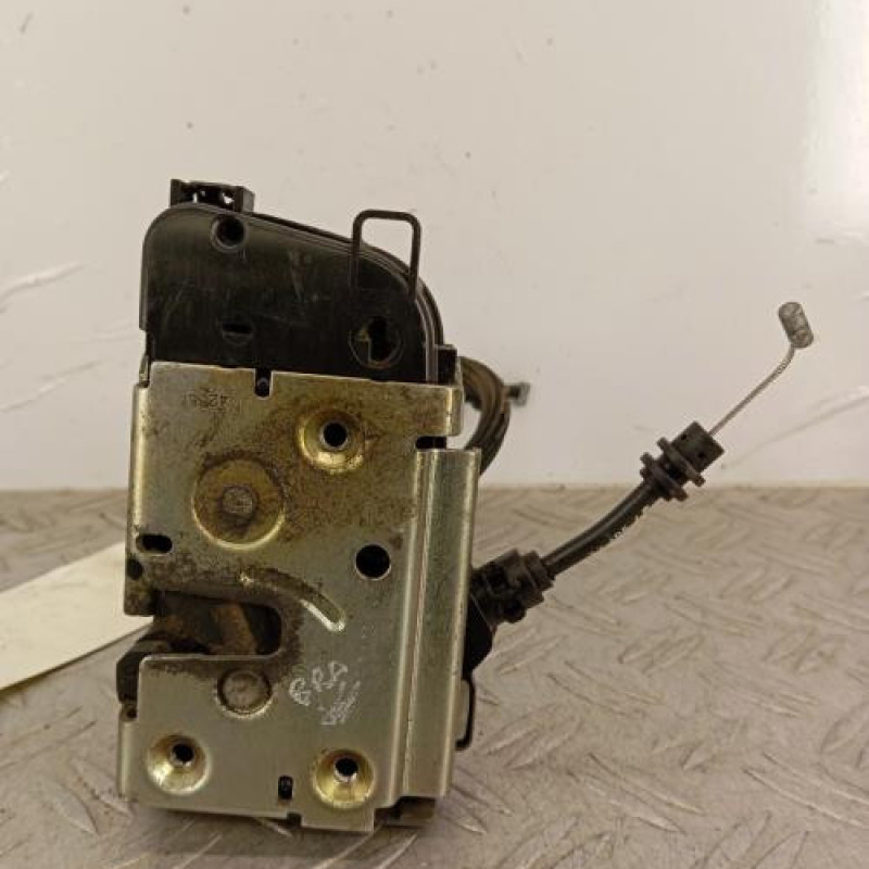 Serrure arriere droit CITROEN C3 1 Serrure arriere droit CITROEN C3 1