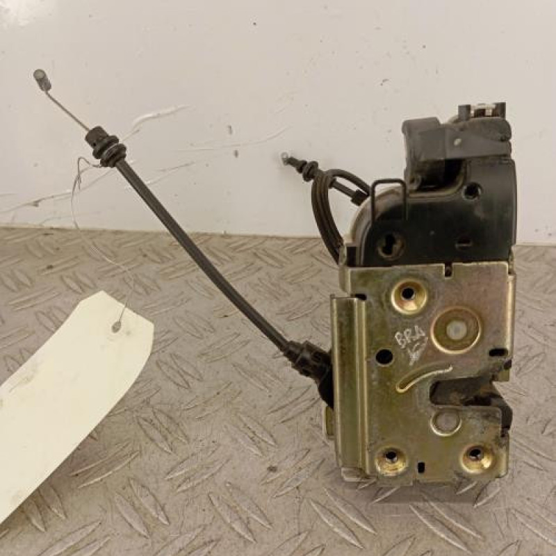 Serrure avant gauche CITROEN C3 1 Serrure avant gauche CITROEN C3 1