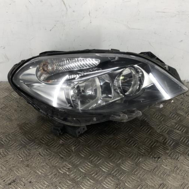 Optique avant principal droit (feux)(phare) MERCEDES CLASSE B 246