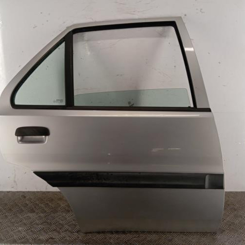 Porte arriere droit CITROEN SAXO