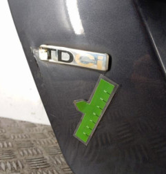 Malle/Hayon arriere FORD FIESTA 6 Photo n°3