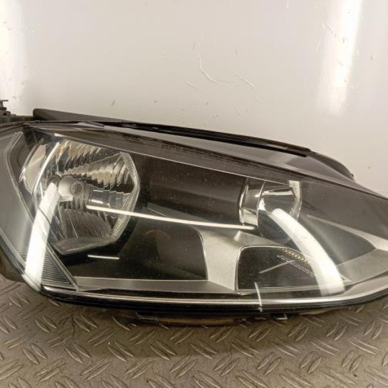 Optique avant principal droit (feux)(phare) VOLKSWAGEN GOLF 7