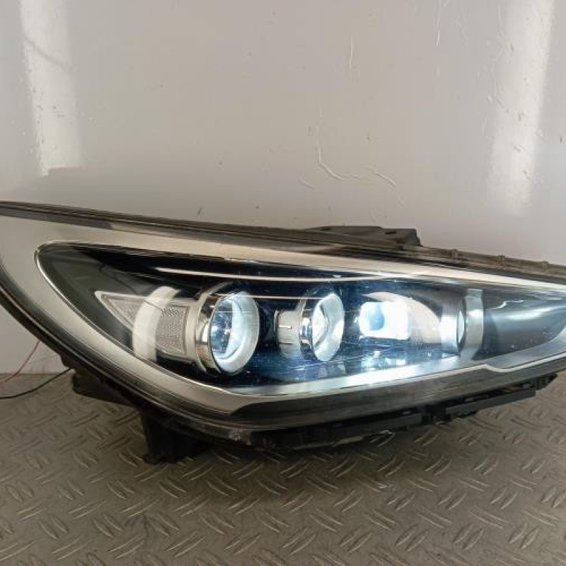 Optique avant principal droit (feux)(phare) HYUNDAI I 30 3