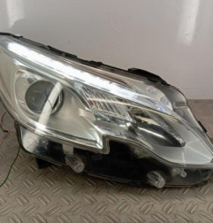 Optique avant principal droit (feux)(phare) PEUGEOT 2008 1