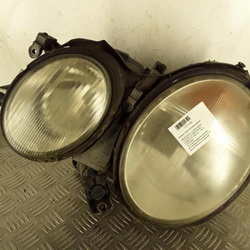 Optique avant principal gauche (feux)(phare) MERCEDES CLASSE CLK 208