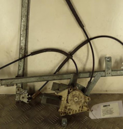 Leve vitre electrique avant gauche CITROEN XSARA PICASSO Photo n°1