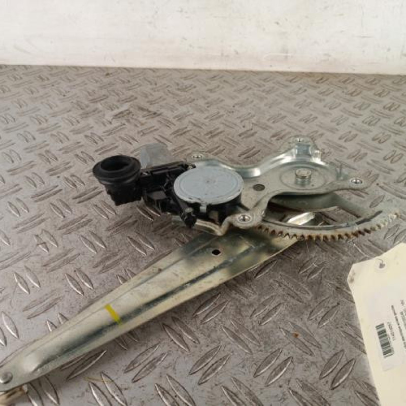 Leve vitre electrique arriere gauche TOYOTA RAV4 3