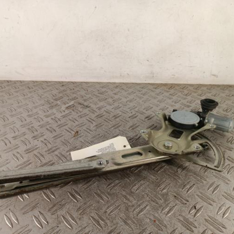 Leve vitre electrique avant droit TOYOTA RAV4 3