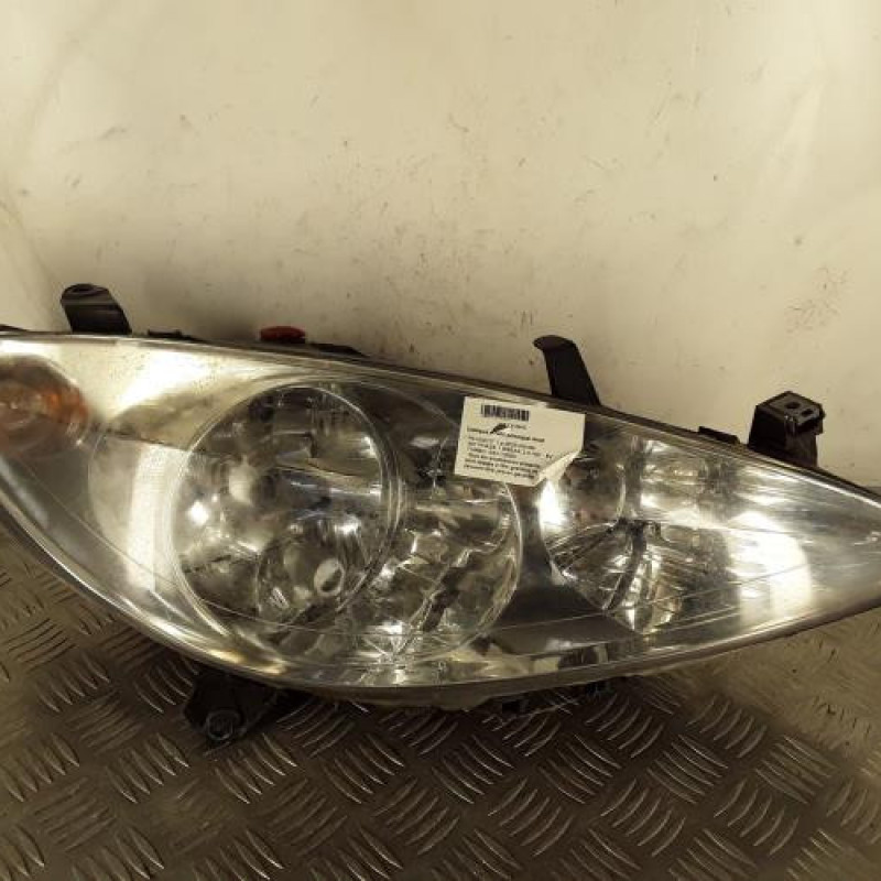 Optique avant principal droit (feux)(phare) PEUGEOT 307