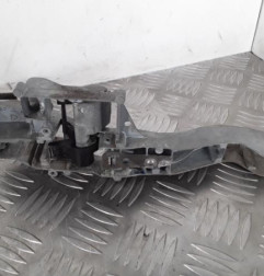 Serrure avant gauche PEUGEOT 308 1