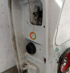 Porte avant droit PEUGEOT 106 Photo n°8