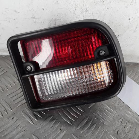 Feu de pare choc arriere gauche LAND ROVER FREELANDER 1 Photo n°1