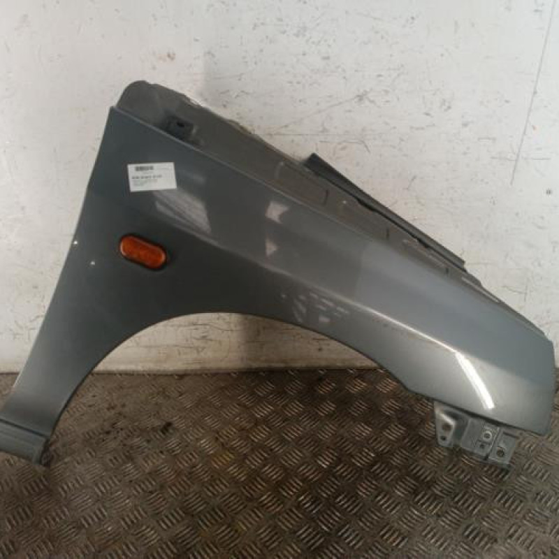 Aile avant droit RENAULT CLIO 1