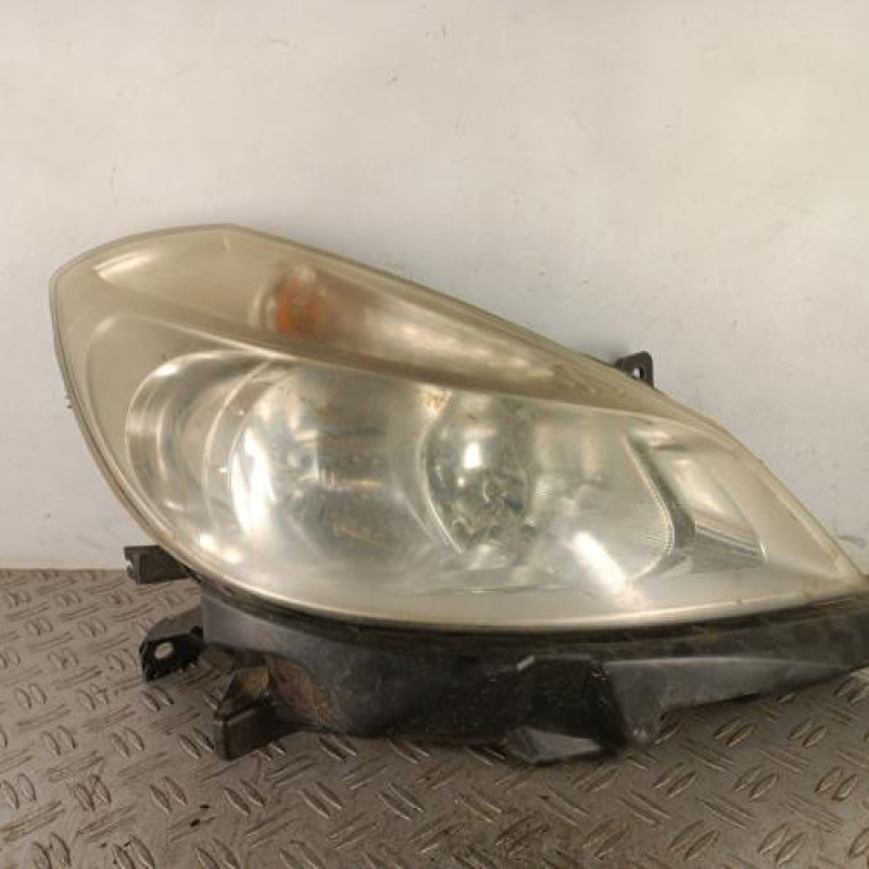 Optique avant principal droit (feux)(phare) RENAULT CLIO 3