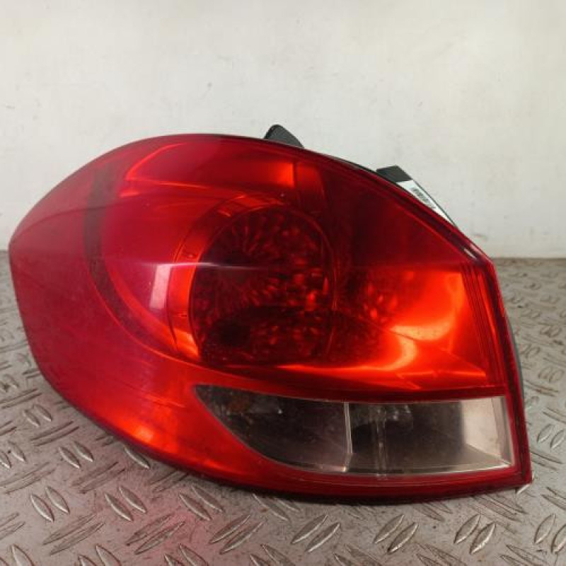 Feu arriere principal gauche (feux) RENAULT CLIO 3