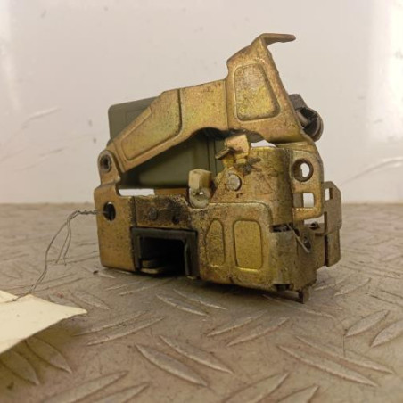 Serrure arriere droit RENAULT MEGANE 1