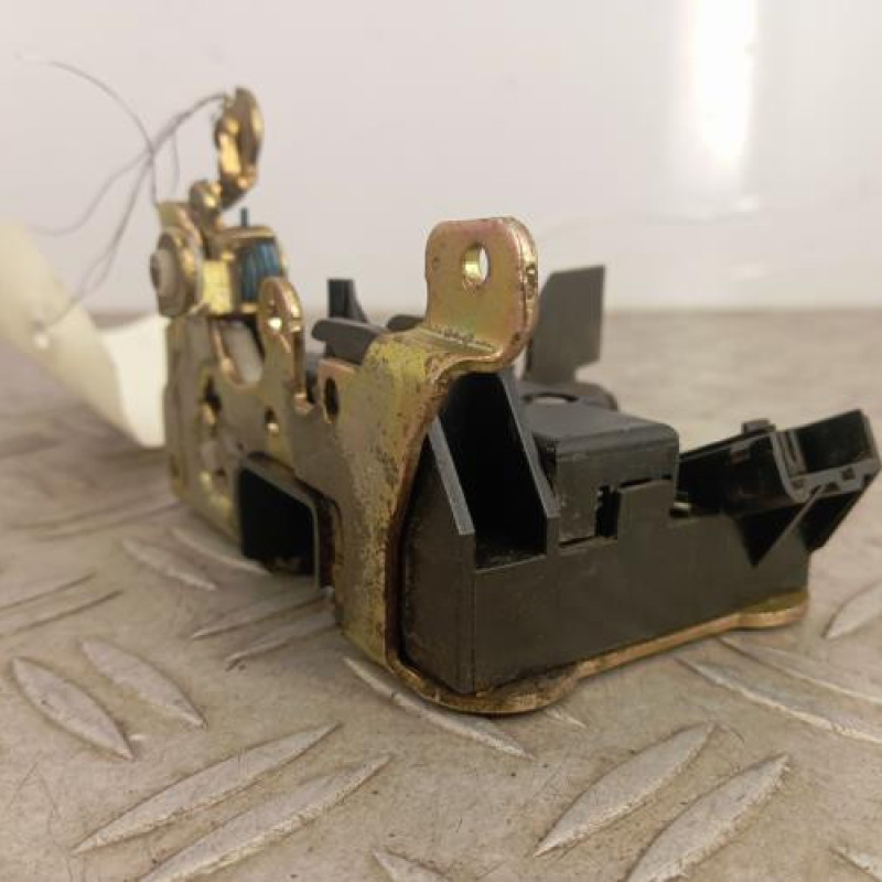 Serrure avant gauche RENAULT TWINGO 1