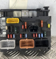 Boitier servitude moteur (BSM) PEUGEOT 307 Photo n°1