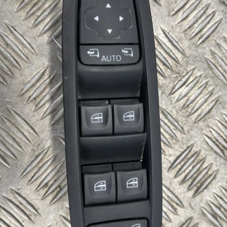 Interrupteur de leve vitre avant gauche RENAULT MEGANE 4 Photo n°1