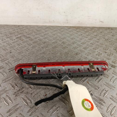 Feu arriere stop central LANCIA YPSILON 4