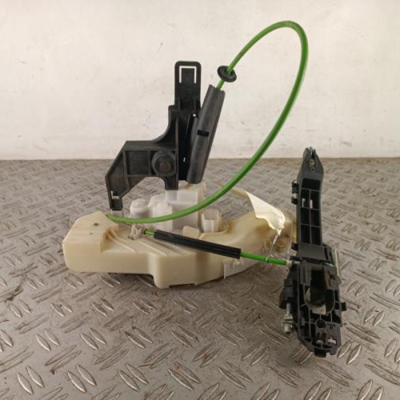 Serrure avant gauche LANCIA YPSILON 4 Serrure avant gauche LANCIA YPSILON 4