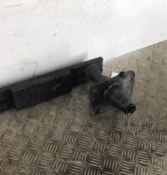 Absorbeur de pare choc avant PEUGEOT 5008 1