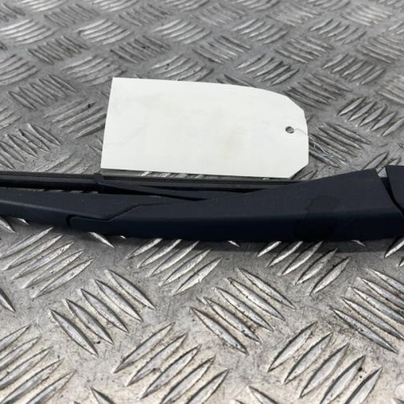 Bras essuie glace arriere RENAULT MEGANE 4