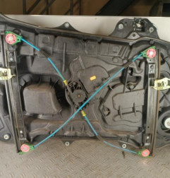 Leve vitre electrique avant droit LANCIA YPSILON 4