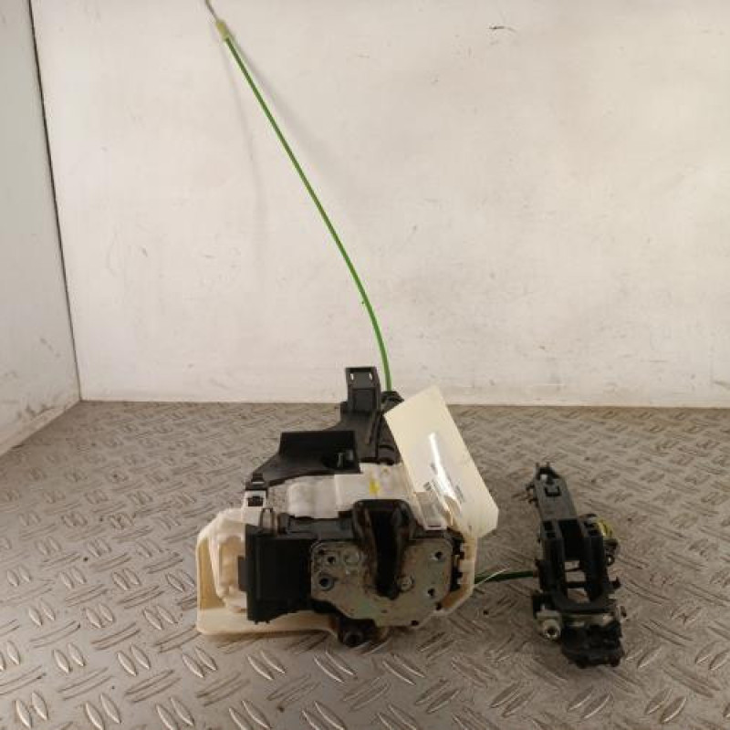 Serrure avant droit LANCIA YPSILON 4 Serrure avant droit LANCIA YPSILON 4