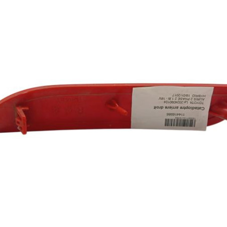 Catadioptre arriere droit TOYOTA AURIS 2