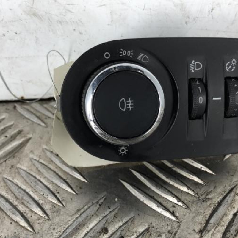Commodo phare OPEL CORSA D