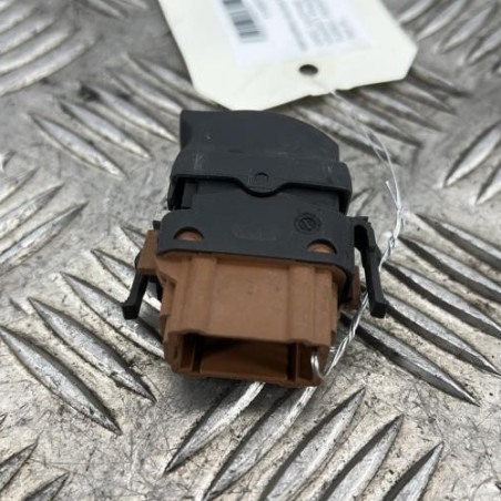 Interrupteur de leve vitre avant droit OPEL VIVARO 1