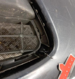 Pare choc avant FORD FIESTA 6 Photo n°4