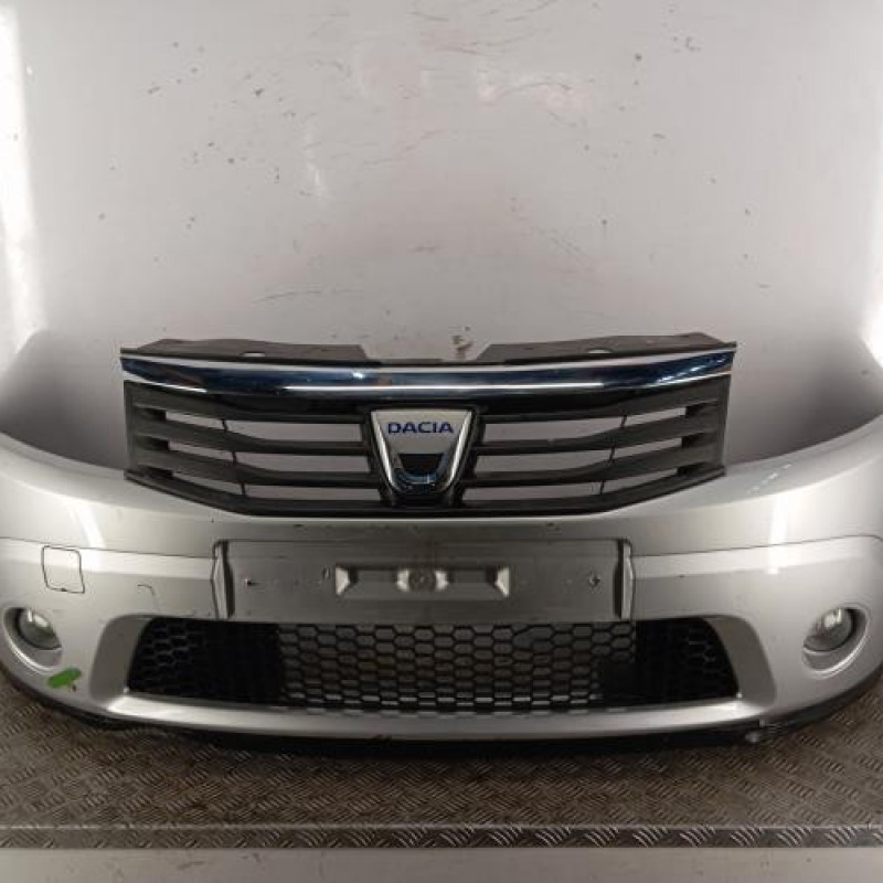Pare choc avant DACIA SANDERO 1