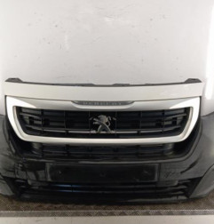 Pare choc avant PEUGEOT PARTNER 2 Photo n°1