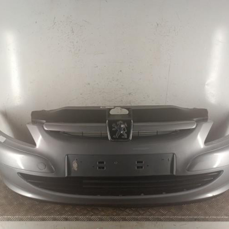 Pare choc avant PEUGEOT 307