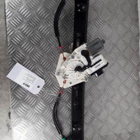 Leve vitre electrique arriere droit BMW X3 E83 Photo n°1