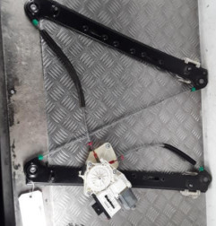 Leve vitre electrique avant droit BMW X3 E83 Photo n°1