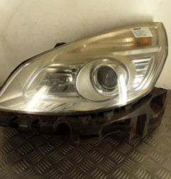 Optique avant principal droit (feux)(phare) RENAULT SCENIC 2 Photo n°1