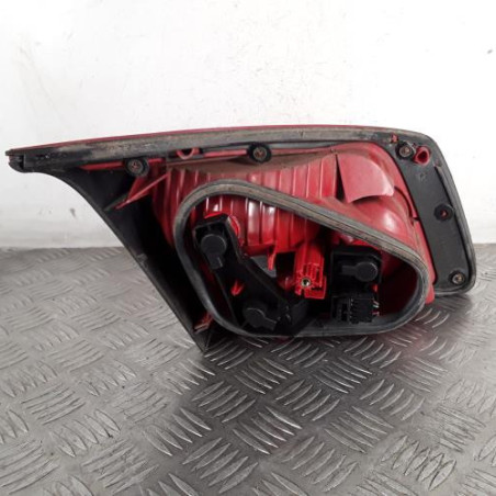 Feu arriere secondaire droit (feux) RENAULT VEL SATIS