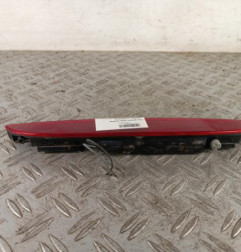 Feu arriere stop central RENAULT CLIO 2 CAMPUS