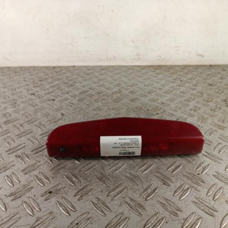 Feu arriere stop central OPEL CORSA D Feu arriere stop central OPEL CORSA D